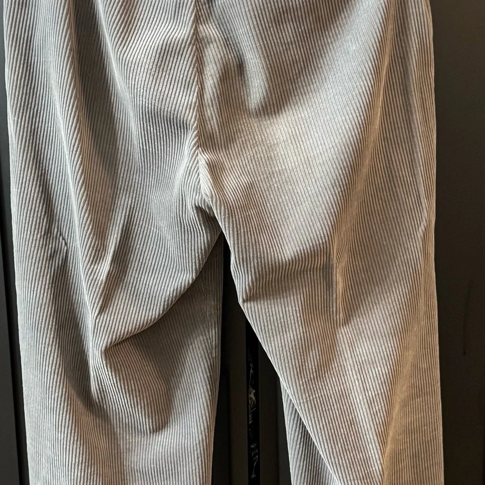 Men's Gray Corduroy Pants - Picture 6 of 9